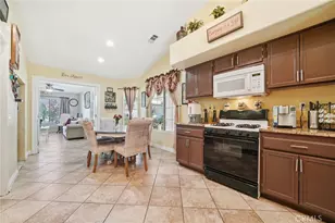 36918 Blanc Ct, Winchester, CA 92596 - Photo 7