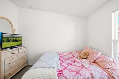 32900 Riverside Drive #53, Lake Elsinore, CA 92530 - Photo 15