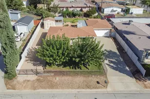 1645 W Hays St, Banning, CA 92220 - Photo 7