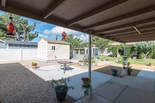 1645 W Hays St, Banning, CA 92220 - Photo 27