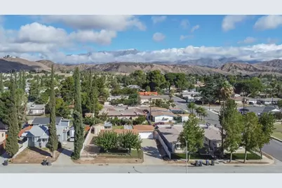 1645 W Hays Street, Banning, CA 92220 - Photo 9