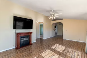 38350 Via Taffia, Murrieta, CA 92563 - Photo 5