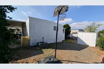 1560 Massachusetts, Riverside, CA 92507 - Photo 3