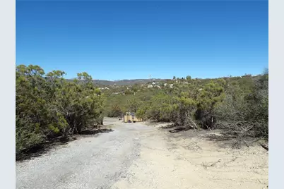 59760 Burnt Valley, Anza, CA 92539 - Photo 9