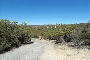 59760 Burnt Valley, Anza, CA 92539 - Photo 9