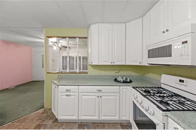 1293 Yellowood, Hemet, CA 92545 - Photo 11