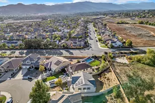 24038 Montecito, Wildomar, CA 92595 - Photo 49