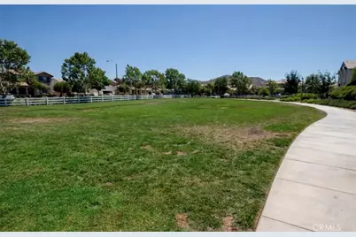 30237 Bristol Gate, Menifee, CA 92584 - Photo 25