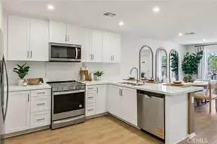 6393 Sierra Vis Ln, Fontana, CA 92336 - Photo 11