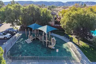 41548 Blue Canyon, Murrieta, CA 92562 - Photo 17