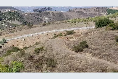 8 La Cruz Drive, Temecula, CA 92590 - Photo 3