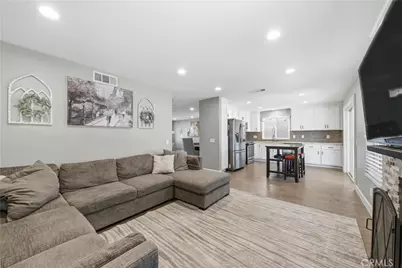 40565 Sunflower, Murrieta, CA 92562 - Photo 7