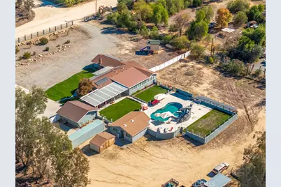 30245 Santa Fe, Hemet, CA 92543 - Photo 57