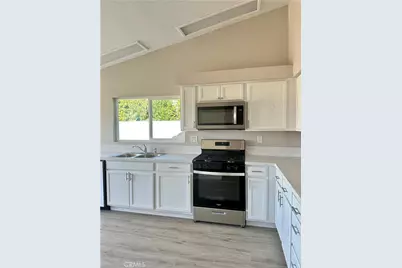 2196 Rosemary Court, Hemet, CA 92545 - Photo 3