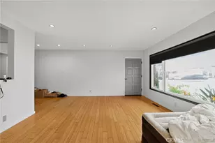 21 Alamitos, Long Beach, CA 90802 - Photo 9