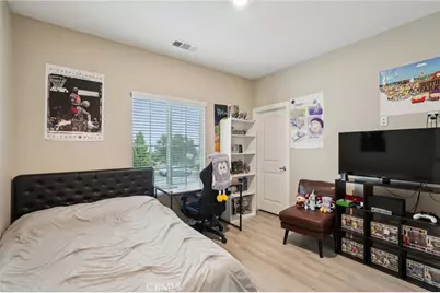 128 Chumash Cove, Perris, CA 92570 - Photo 9