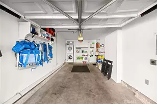 256 Juniper Ave, Carlsbad, CA 92008 - Photo 27