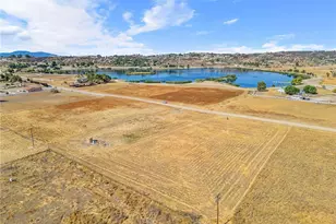 41620 Lakefront Dr, Aguanga, CA 92536 - Photo 1