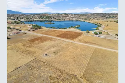 41620 Lakefront Dr, Aguanga, CA 92536 - Photo 3