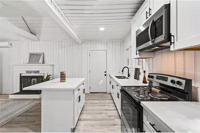 23740 Skyland, Crestline, CA 92325 - Photo 7