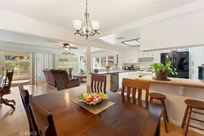 2095 Silver Oaks Way, Hemet, CA 92545 - Photo 19