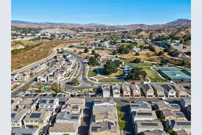 17037 Provo Lane, Canyon Country, CA 91387 - Photo 21
