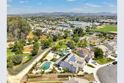 42587 Sherry, Murrieta, CA 92562 - Photo 71