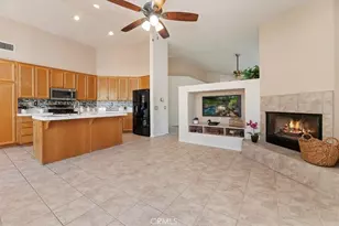 40053 Corte Fortuna, Murrieta, CA 92562 - Photo 13