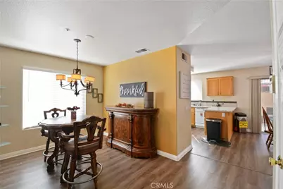 17049 La Vesu Rd., Fontana, CA 92337 - Photo 5