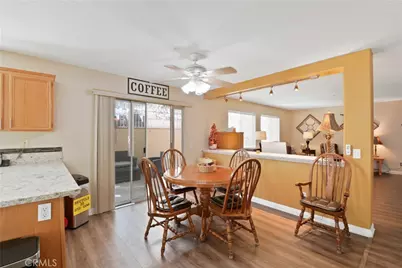 17049 La Vesu Rd., Fontana, CA 92337 - Photo 7