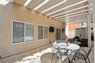 17049 La Vesu Rd, Fontana, CA 92337 - Photo 23