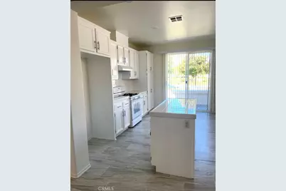 248 Blvd Four Seasons, Hemet, CA 92545 - Photo 9