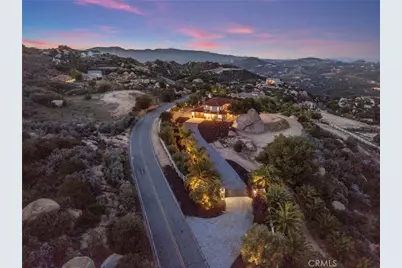 41950 Hacienda Dr, Murrieta, CA 92562 - Photo 3