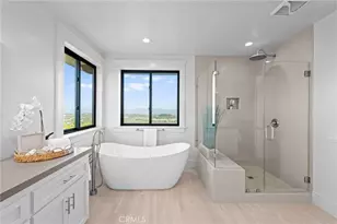 41950 Hacienda Dr, Murrieta, CA 92562 - Photo 49