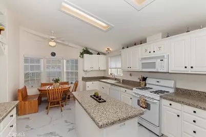 27250 Murrieta Road #298, Menifee, CA 92586 - Photo 17