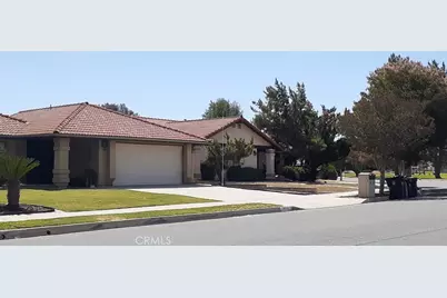 1484 Pepper Tree Drive, Hemet, CA 92543 - Photo 3