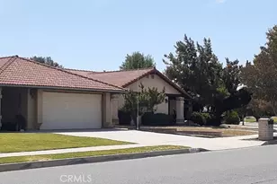 1484 Pepper Tree Dr, Hemet, CA 92543 - Photo 3