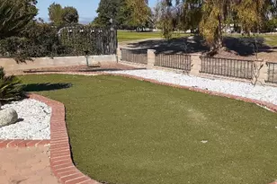 1484 Pepper Tree Dr, Hemet, CA 92545 - Photo 7