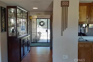 1484 Pepper Tree Dr, Hemet, CA 92545 - Photo 11