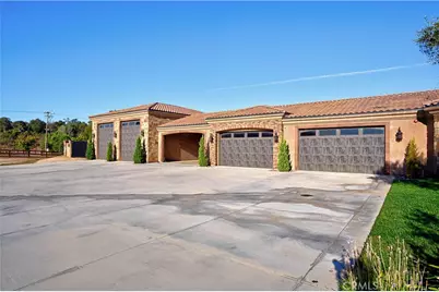 39760 Amber Court, Murrieta, CA 92562 - Photo 7