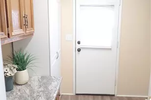 27250 Murrieta Road, Menifee, CA 92586 - Photo 17