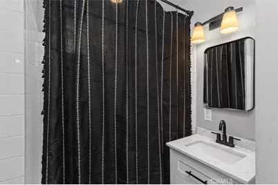 123 E Wilson, Orange, CA 92867 - Photo 13