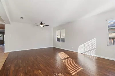 33711 Shamrock, Murrieta, CA 92563 - Photo 5