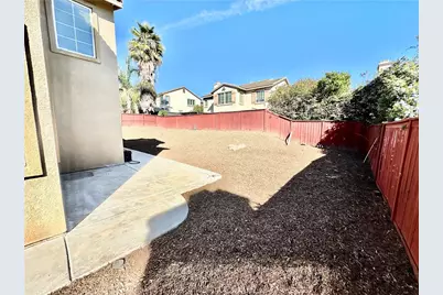 36676 Lynwood Ave, Murrieta, CA 92563 - Photo 33