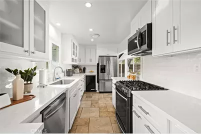 2689 Santa Ana Avenue, Costa Mesa, CA 92627 - Photo 13