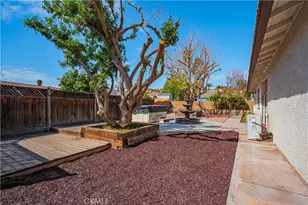 29871 Sloop Dr, Canyon Lake, CA 92587 - Photo 25