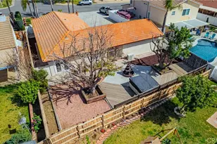 29871 Sloop Dr, Canyon Lake, CA 92587 - Photo 7