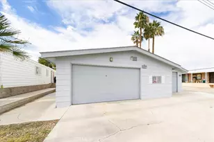 32617 Chiricahua Dr, Thousand Palms, CA 92276 - Photo 33