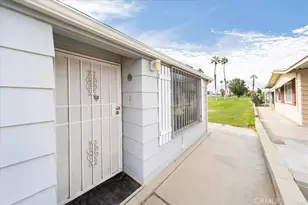 32617 Chiricahua Dr, Thousand Palms, CA 92276 - Photo 5