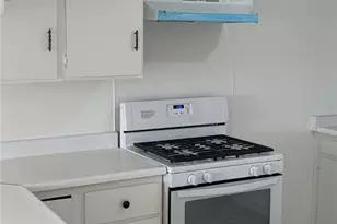 5893 Marine, 29 Palms MCB, CA 92277 - Photo 3